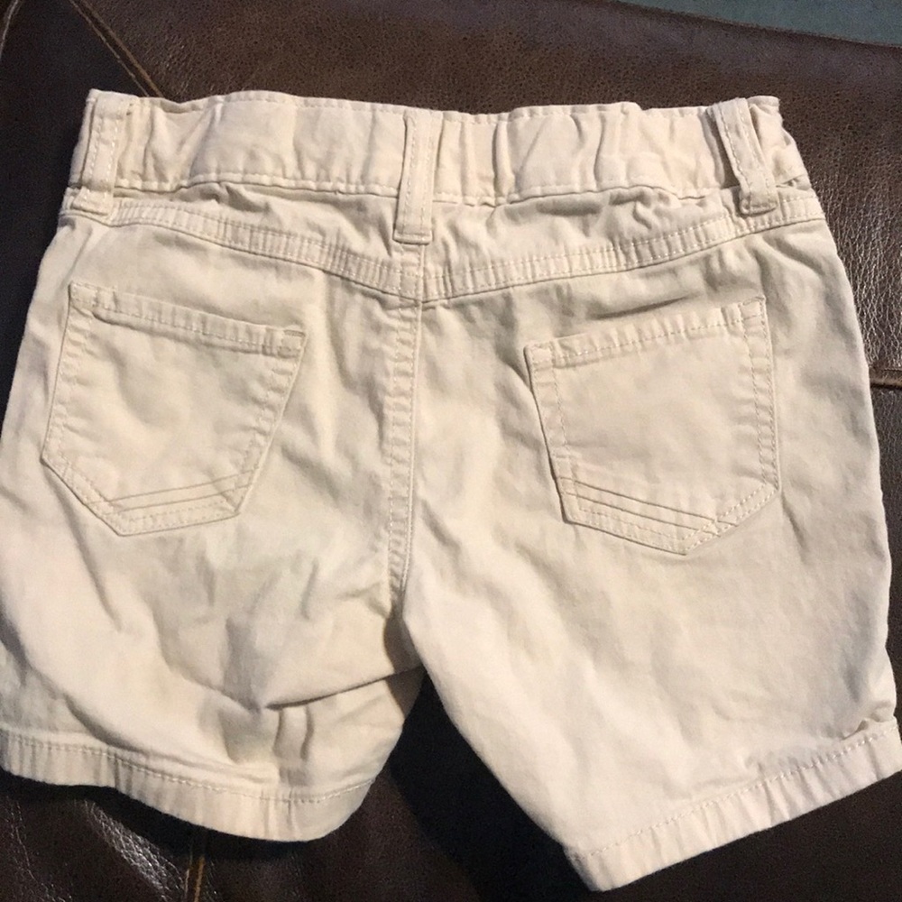 Shorts - Picture 2 of 2